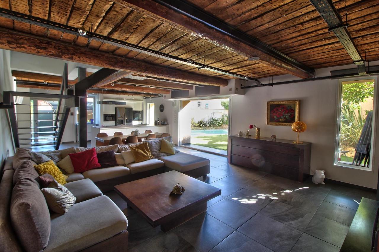 Maison Avec Piscine Et Jardin- 4 Chambres 8 Pers Кюерс Екстер'єр фото